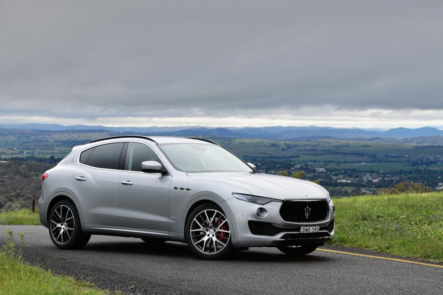  Maserati Levante S Q4 GranSport 2017 года  (AU) (фото 3 из 36)